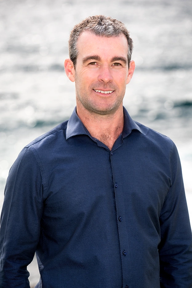 BARRY JOHNSON - Waldie and Co Accountants and Auditors